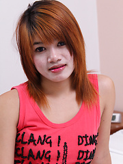 Horny thai babe with hairy pussy like posing naked