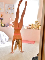Kenna Extreme Gaping